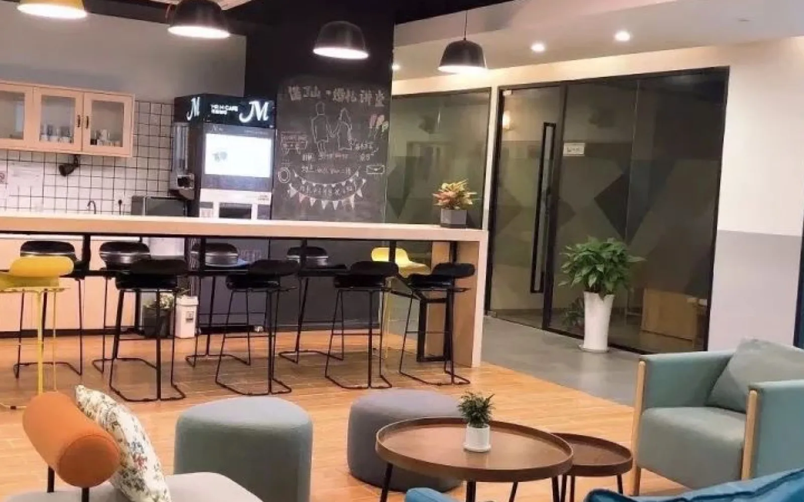 小蒋陪跑空间 封面